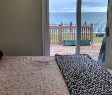 For Lease - 80 Seabreeze Crescent, Hamilton, Ontario - Photo 1