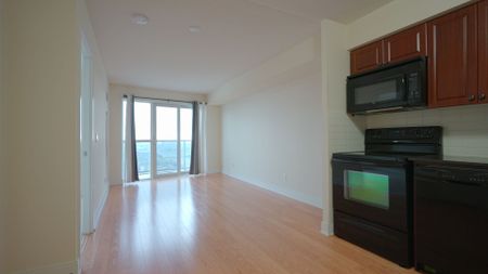 For Lease - 135 Village Green Square Unit# 3925, Toronto, Ontario - Photo 4