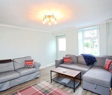 Station Terrace - Photo 1