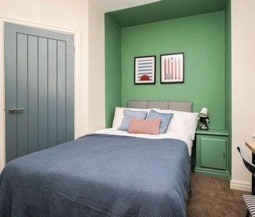 Springfield Road, Wigan, Greater Manchester, WN6 - Photo 2