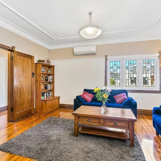Three (3) Bedroom Solid House - Hurstville - Photo 1