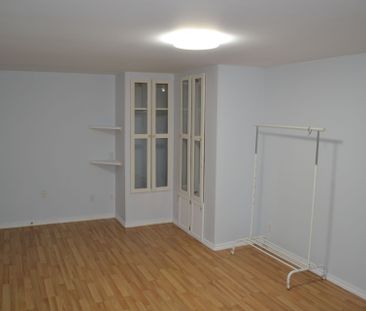 For Lease - 505 Mohawk Road Unit# Basement, Hamilton, Ontario - Photo 4
