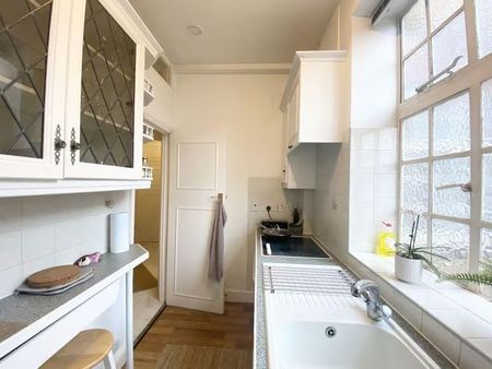 Holly Close, Sarisbury Green, Southampton - Photo 5