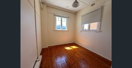 CBD LIVING - Photo 4