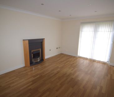 To Let 2 Bed Ground Floor Flat - Photo 5