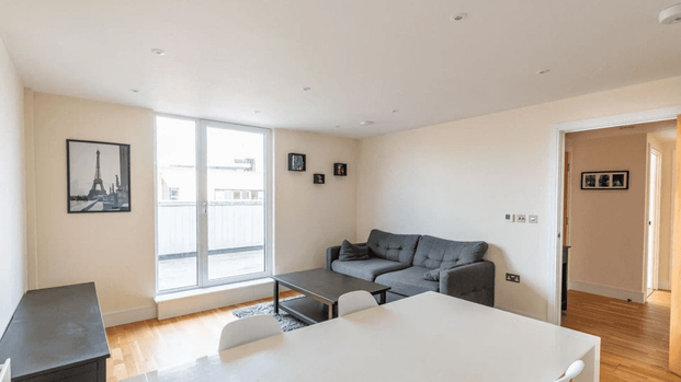 Keymer Place, London, E14 - Photo 1