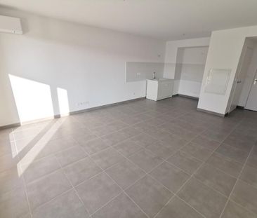 Location Appartement 2 pièces 50m² LE PONTET 84130 - Photo 6