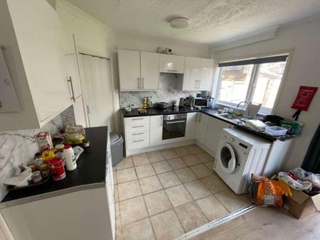 Mitchell Avenue, Canley, CV4 - Photo 5