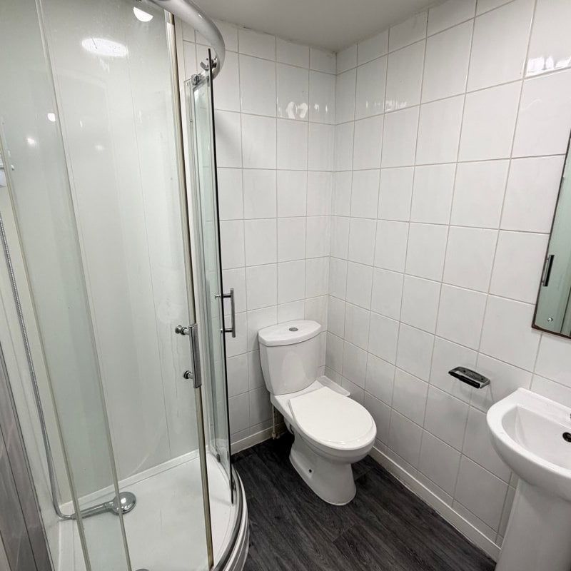 Oldgate, HUDDERSFIELD - Photo 1