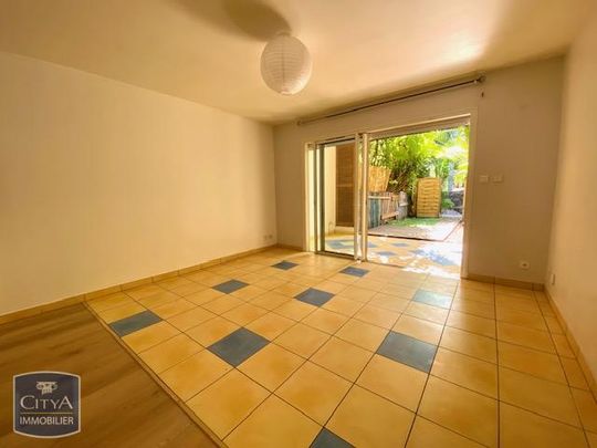 Location Appartement 2 pièces 36m² LA SALINE LES BAINS 97434 - Photo 1