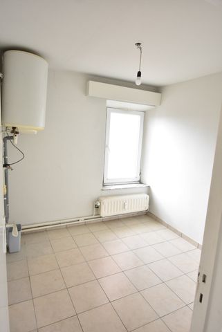 Degelijk appartement met 2 slaapkamers in centrum Hoeselt - Foto 5