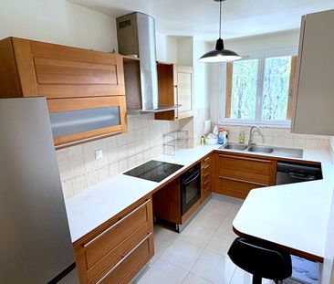 Location Appartement 4 pièces 78m² - Photo 4