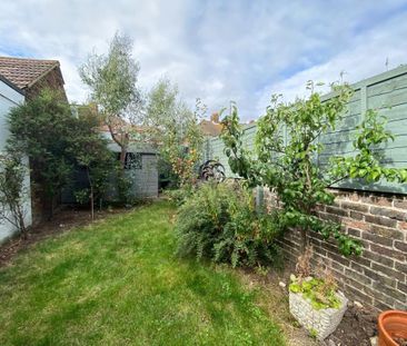 2 bedroom terraced house to rent - Photo 6