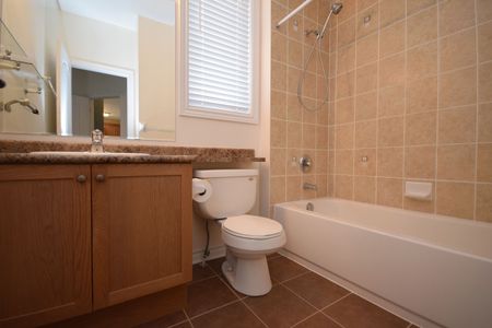 For Lease - 33 Tanager Crescent, Wasaga Beach, Ontario - Photo 5