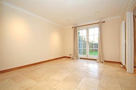 Temple Road, Kew, TW9 - Photo 2