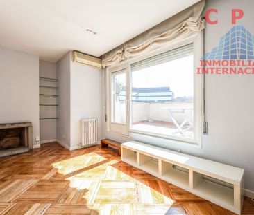 Ático de alquiler en El Viso - Photo 1