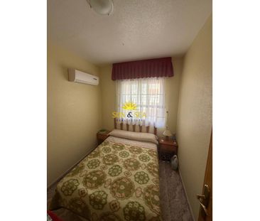 THREE-BEDROOM CHALET – ORIHUELA COSTA - Photo 5