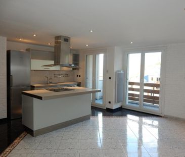 Location Appartement 2 pièces 52m² CHAMBERY 73000 - Photo 2