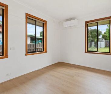 “3 Bedroom House with Big Backyard!” - Photo 6