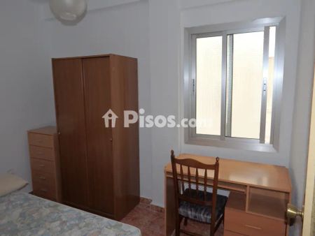 Piso en alquiler en Calle de Sánchez Manzano, 1 - Foto 4