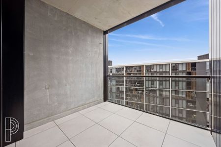 Sky-high living in the heart of Belconnen - Photo 4