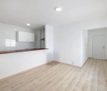 Alquiler de piso en Calle Sebastián de Eslava - Photo 1