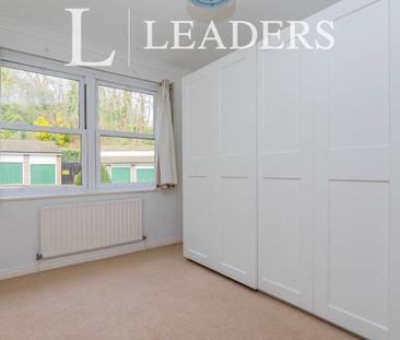 2 bedroom apartment to rent Rookwood Court, GU2 - Photo 2