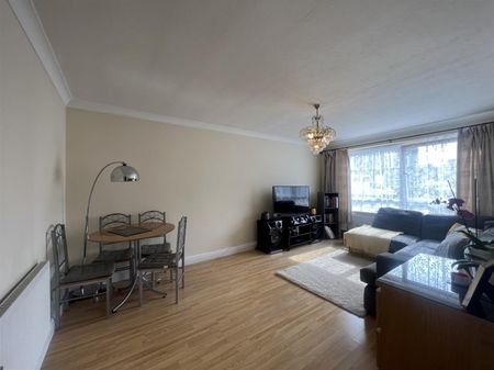 2 Bedroom Flat To Let - Photo 3