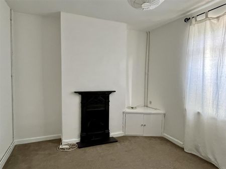 Lewis Street, Riverside, Cardiff - Photo 3