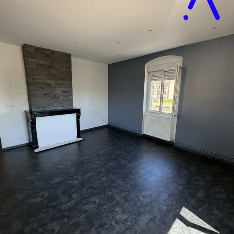 Location Appartement 2 pièces 45m² LUNEVILLE 54300 - Photo 1