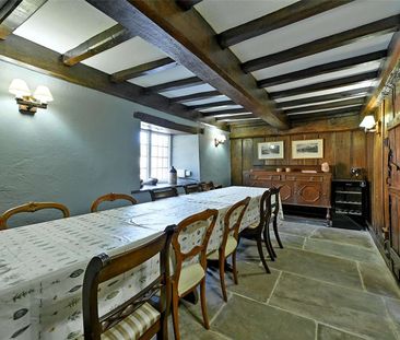 SHORT LET - 5 bedroom stone cottage on the edge of the Black Mountains - Photo 1
