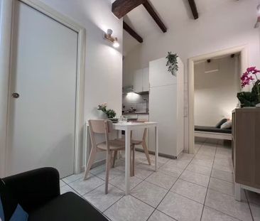 Via SantIsaia, Bologna, Emilia-Romagna 40123 - Photo 3