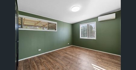 Spacious family home close to the CBD - Photo 4