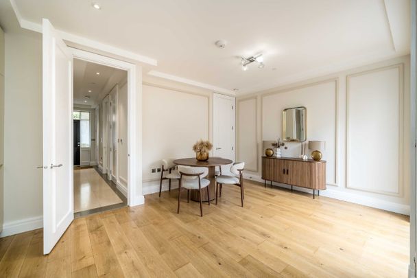 Sulivan Road, Fulham, SW6, London - Photo 1