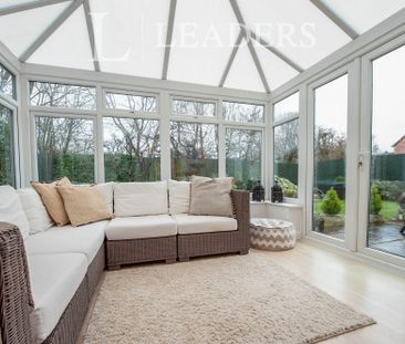 4 bedroom house to rent Sleaford Close, Grange Park, Swindon, Wilts... - Photo 4