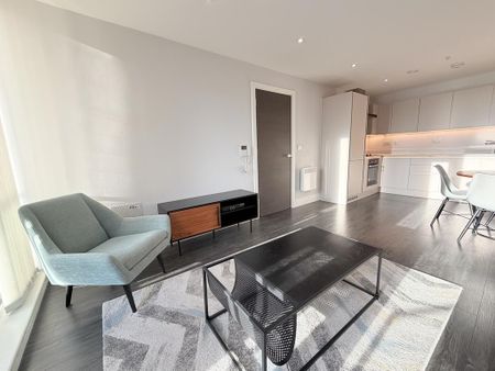 2 bedroom flat to rent - Photo 3