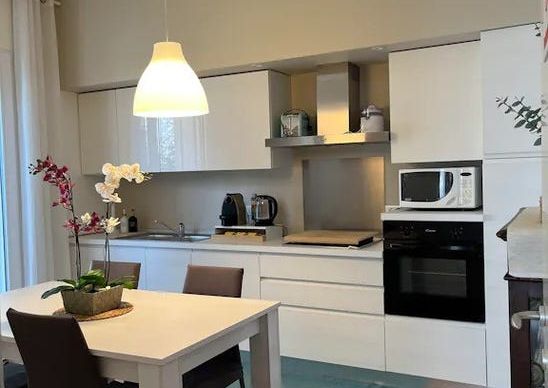 Via Avellino, Padova, Veneto 35142