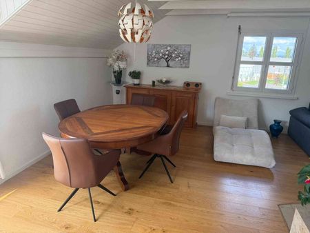 2.5 Zimmer, 75 m², 3. Stock - Photo 2