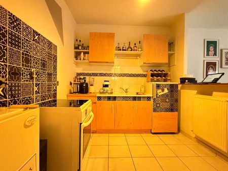 T2 AVEC EXTERIEUR 51m2 AVEC PARKING - Photo 3