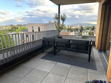 Wunderschöne & vollmöblierte 2-Zimmerwohnung in absoluter Ruhelage mit schönem Ausblick von großer Terrasse - en suite Badezimmer inklusive - Foto 3