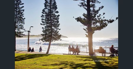 Incredible lifestyle location only 250m from Beach - Photo 5