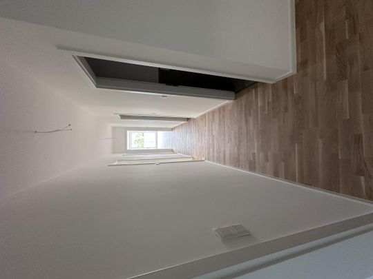 In toller Lage: Wunderschöne, moderne und lichtdurchflutete 3 Zimmer-Wohnung mit Balkon, Dahlienweg 1a, Burgsolms - Foto 1