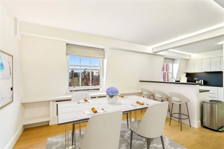 Cadogan Square, London, SW1X flat - penthouse to rent - Photo 3