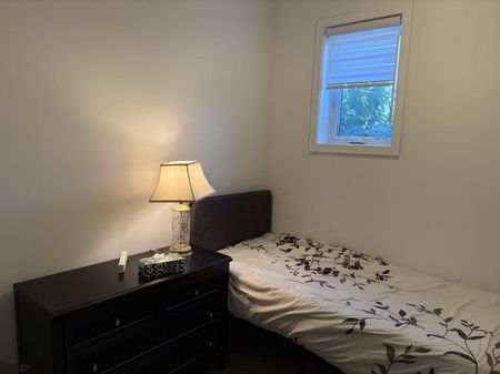 For Lease - 72 Hooyo Terrace Unit# Room 2, Toronto, Ontario - Photo 2