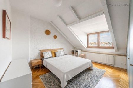 Pronájem bytu 4+kk 160 m² - Fotografie 3