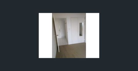 Hidden 3 x 2 Peaceful Light Filled Home - Photo 3