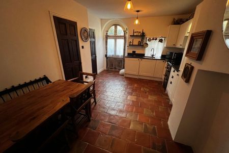 Church Hill - Photo 5