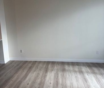 For Lease - 3260 Sheppard Avenue Unit# 512, Toronto, Ontario - Photo 6