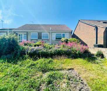 Falmer Close, Eastbourne - Two-Bedroom Semi-Detached Bungalow - Photo 6