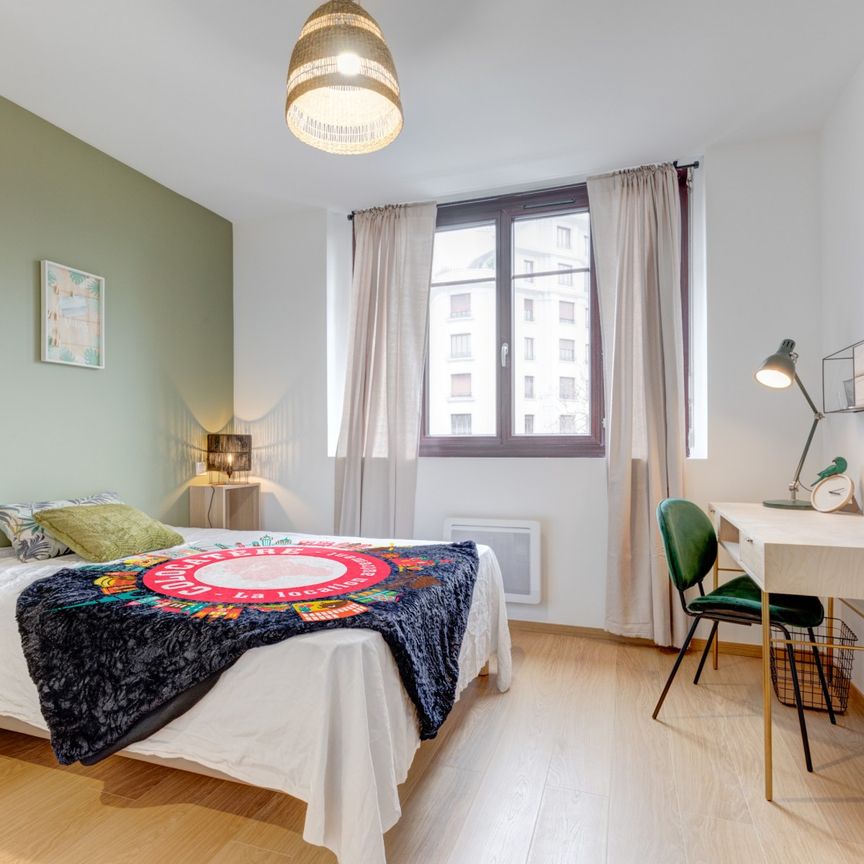 LACASSAGNE Roommate 4 Bedrooms at Lyon 3e - Photo 1
